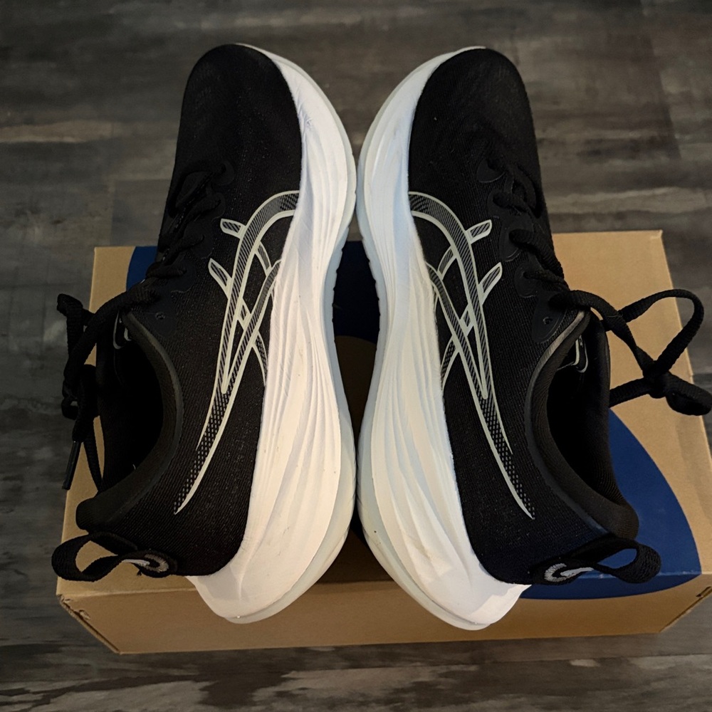 ASICS Gel-Cumulus 27 - Picture 4 of 6